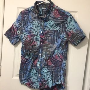 Hawk Hawaiian Print Short-sleeves Shirt Size Small
